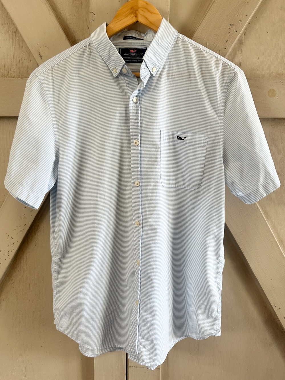 Vineyard Vines Saltwater Wash Slim Fit Tucker Shirt Light Blue – 100% Cotton